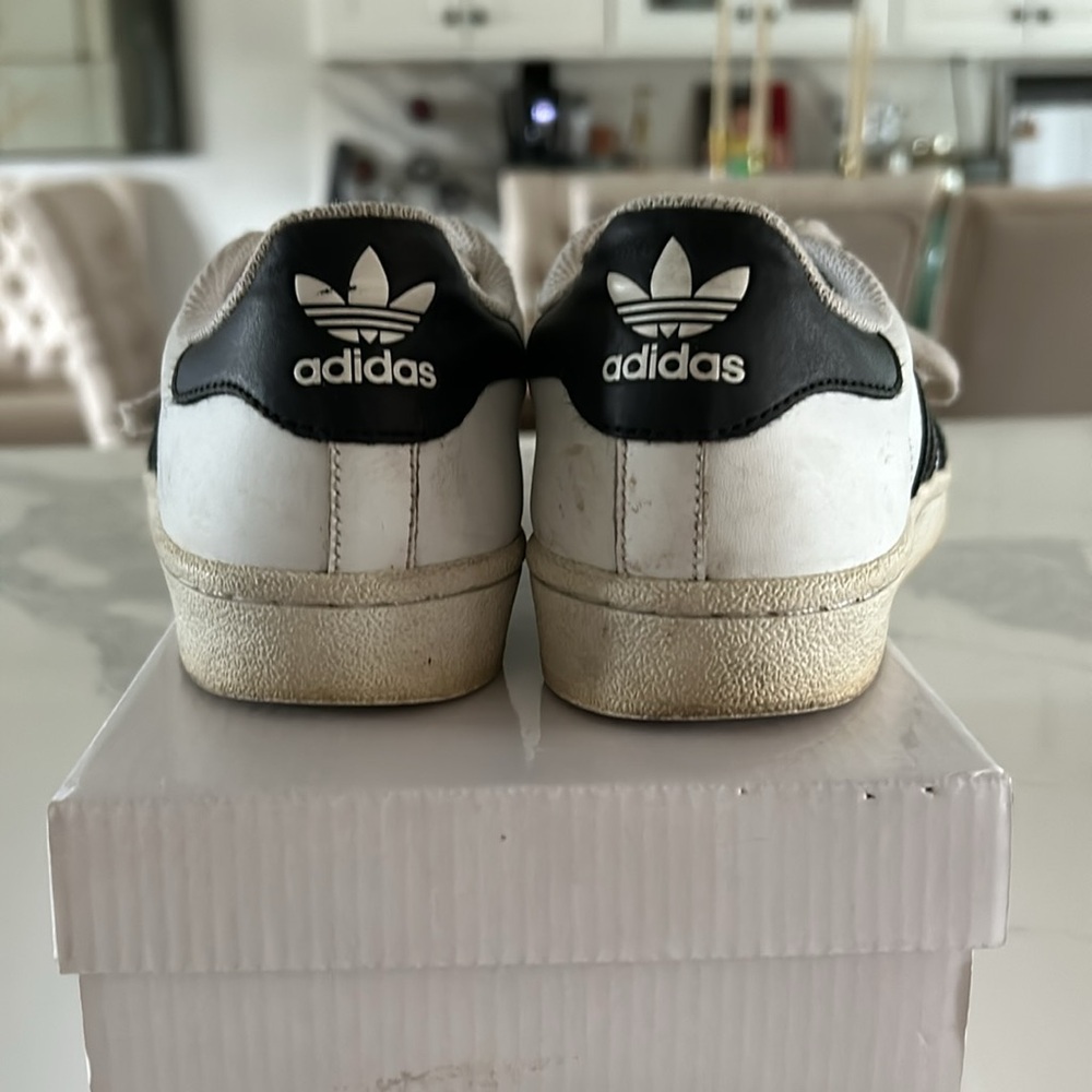 Adidas Superstar 2016 - Picture 6 of 9